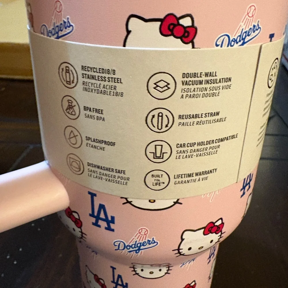 Stanley Hello Kitty LA Dodgers Tumbler, Pink - Picture 4 of 8
